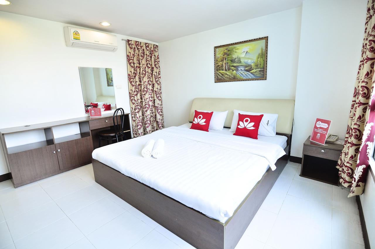 Aryan Suites Hotel Бангкок Екстер'єр фото